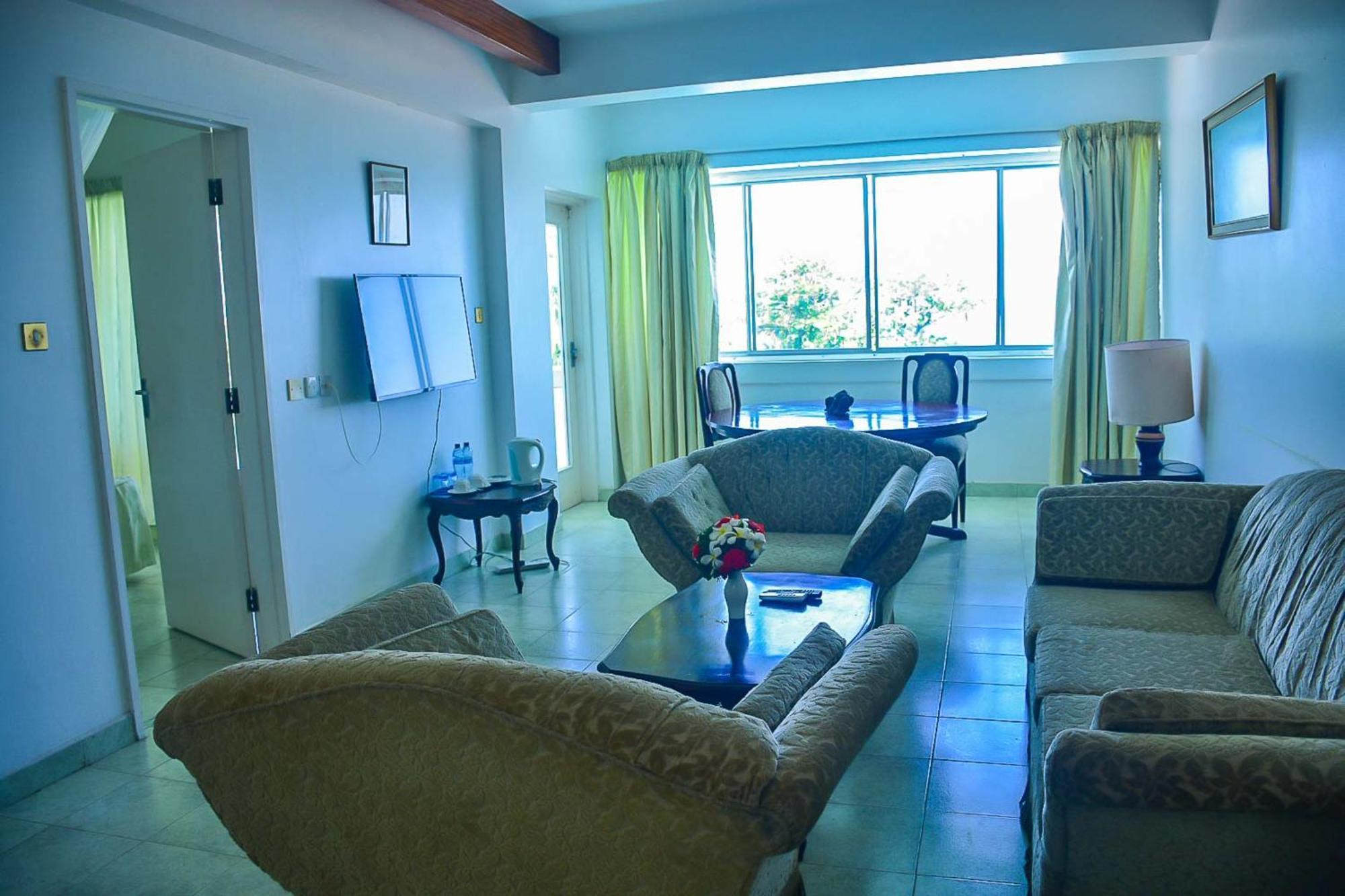 Mombasa Beach Hotel Extérieur photo