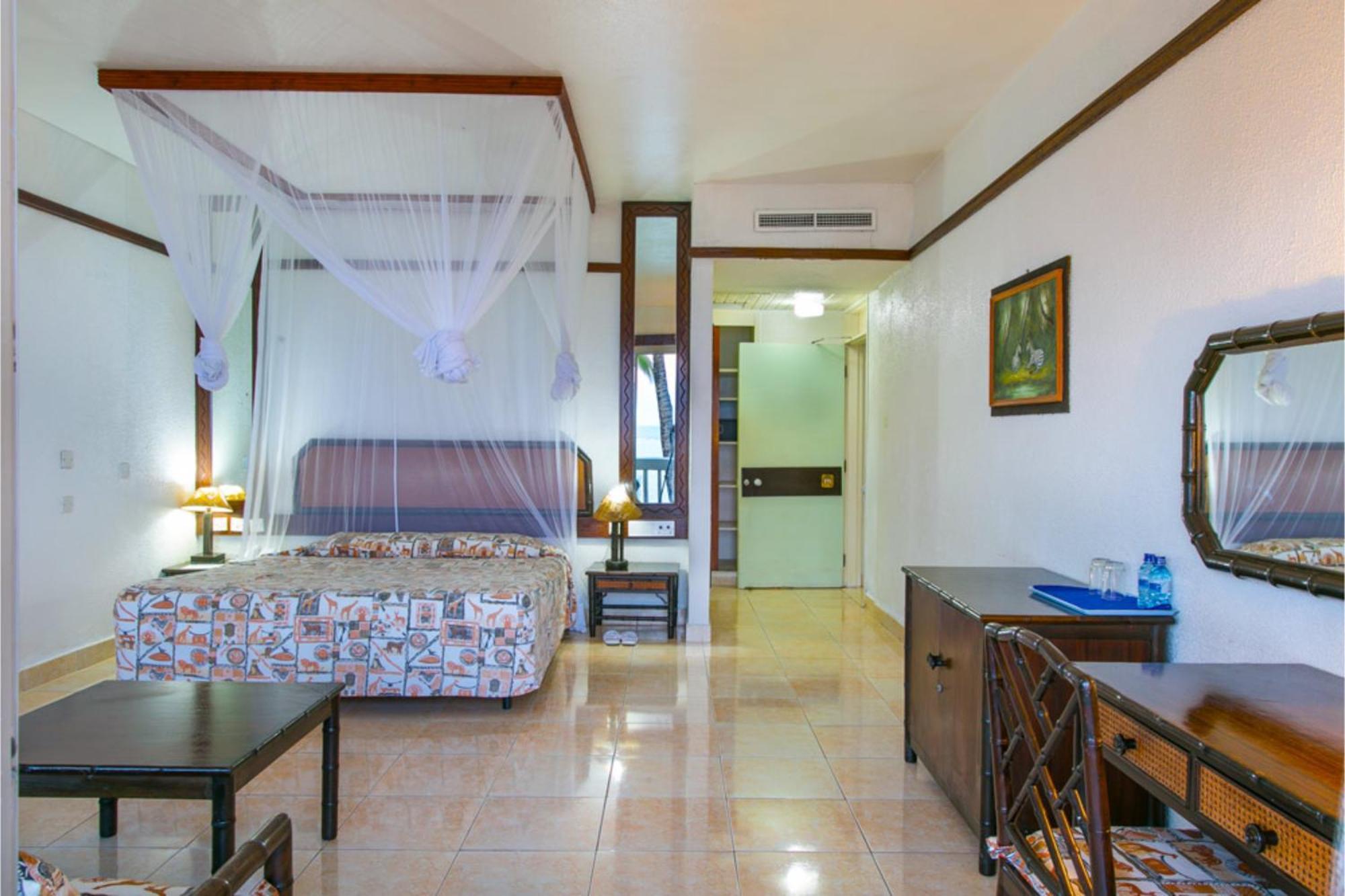 Mombasa Beach Hotel Extérieur photo
